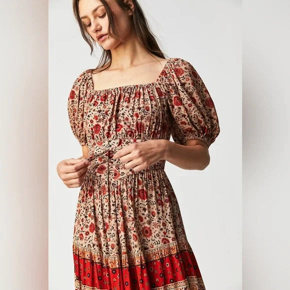 Spell & The Gypsy Collective Lady Untamed Midi Dress XS in Tea Leaf Corset  Style - www.rajagirimanappuram.com